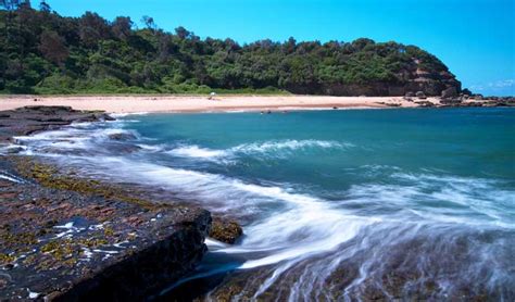 escort bateau bay|Bateau Bay Beach